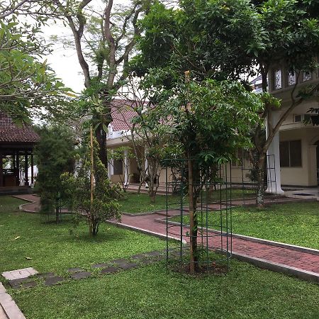 Omah Kertonegoro Hotel Yogyakarta Exterior photo