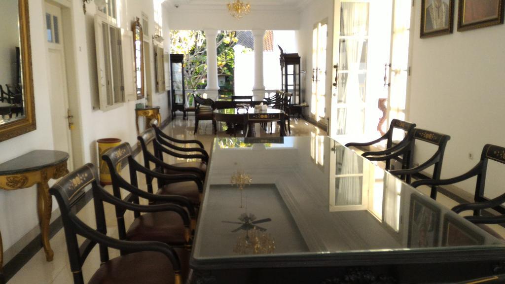 Omah Kertonegoro Hotel Yogyakarta Exterior photo